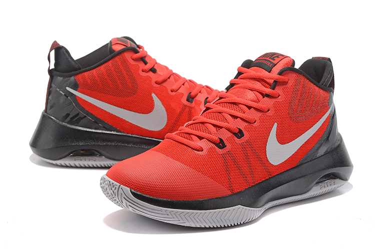 Men Nike Air Versitele Red Black Basketball Shoes